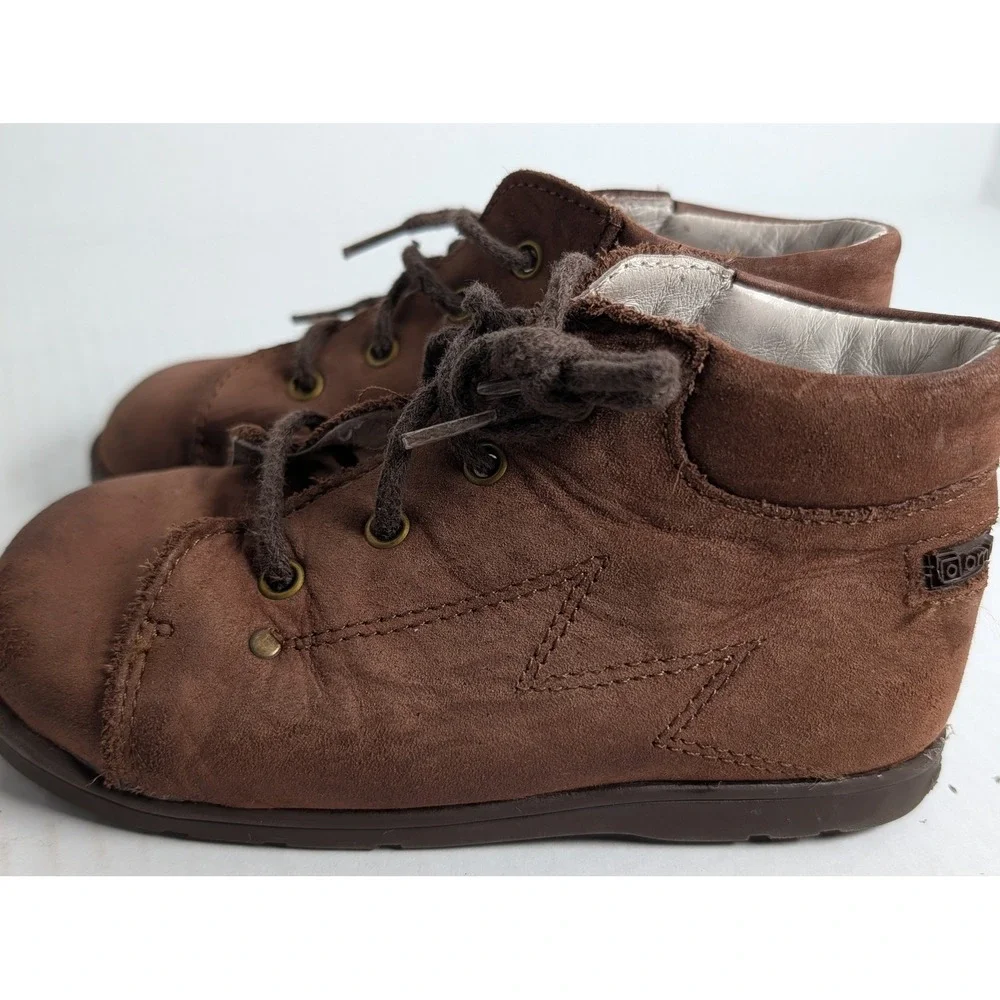 Boompa Toddler Brown Suede Lace Up Shoes Boots Made In Spain Size 7.5